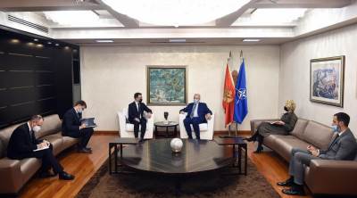  KRIVOKAPIĆ SA RUSKIM AMBASADOROM: Želimo dobre odnose sa svima, a posobno sa Rusijom 