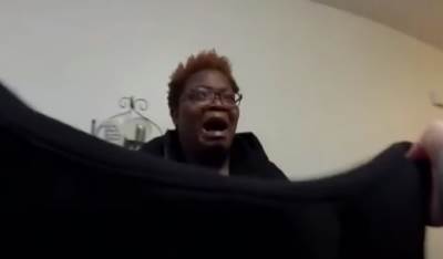  GOLOJ AFROAMERIKANKI POLICAJCI STAVILI LISICE USRED KUĆE: Jadna žena uzalud vikala "Pogrešili ste kuću" 