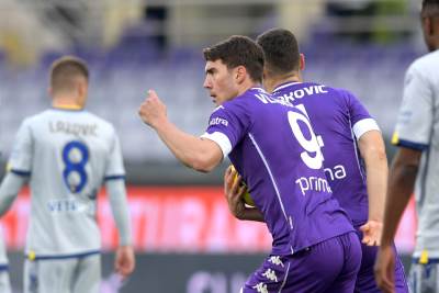  VLAHOVIĆ PREVARIO ITALIJU PA POGODIO SA PENALA: Doneo izjednačenje Fiorentini! 