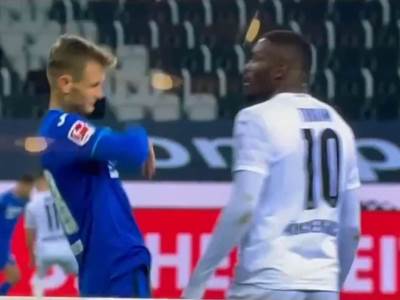  SKANDAL U NJEMAČKOJ, OVO NE SMIJE DA SE RADI U VRIJEME KORONE: Direktan crveni za Markusa Tirama, i suspenzija! (VIDEO) 