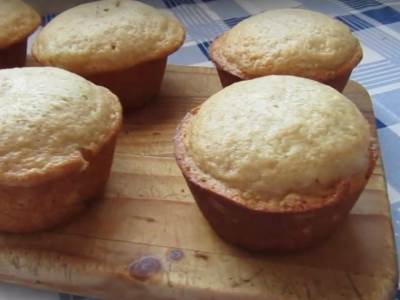  AKO VOLITE MEDENJAKE, OVAJ RECEPT ĆE VAS ODUŠEVITI: Jednostavnija verzija omiljenih kolača, gotova z 