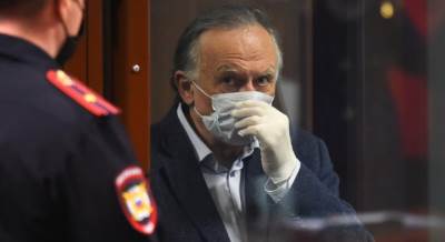  SPAVAO SA STUDENTKINJOM PA JE RASKOMADAO: Ugledni profesor na dugoj robiji zbog ubistva, uhapšen u reci sa delovima tela 