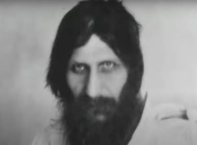  U KREVET JE VODIO I PLEMKINJE I PROSTITUTKE: Raspućin je bio bludni ruski monah, orgijao i čuvao kosu nevinih devojaka! 