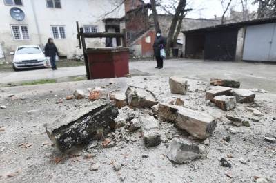  ŽENA IZ SISKA O BIJESANOJ NOĆI NAKON JAKOG ZEMLJOTRESA: Većina ljudi oka nije sklopila, treslo je cijelu noć! 