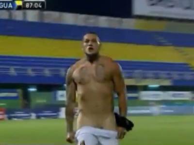  SKANDAL! DAO GOL PA POKAZAO PENIS: Čovek koji je izbacio Partizan iz Lige Evrope šokirao naciju UŽIVO! (VIDEO) 