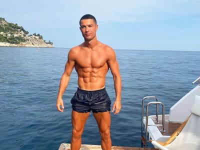  RONALDO SAOPŠTIO DO KADA ĆE IGRATI FUDBAL: Ma kakva penzija, nerviraće mnoge još dugo! 