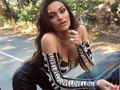  FOLKERKA ODGOVORILA NA PROZIVKE DA SU JOJ SVE PESME ISTE: Druge je sramota da pevaju narodnjake! (VIDEO) 