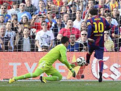  ON JE REKORDER MESIJEVIH ŽRTAVA: Dobio je 21 pivo i presrećan je zbog toga! (VIDEO) 