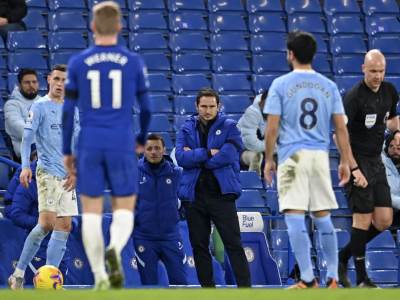  ČELSI GA PLATIO 53 MILIONA, ON NE ZNA DA IZVEDE KORNER: Ovom detalju sa derbija se smeje cela Engles 