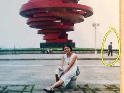  NAŠAO ŽENINU FOTKU STARU 20 GODINA I OSTAO ŠOKIRAN: Zbog jednog detalja sam se naježio! 