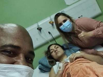  MMA LEGENDA ŠOKIRALA BIZARNIM FOTKAMA: Oglasila se iz bolnice, Instagram ZGROŽEN (FOTO) 