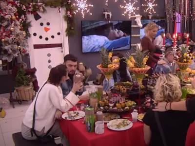  NADEŽDA LJUBOMORIŠE I NA BOŽIĆ: Prebacila Tomi zbog Dragane, on joj nije ostao dužan! (VIDEO) 