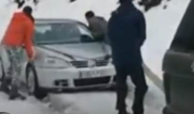  snezna-oluja-u-spaniji-nevreme-hladnoca-sneg-spanija-oluja-filomena-zavejani-putevi. 