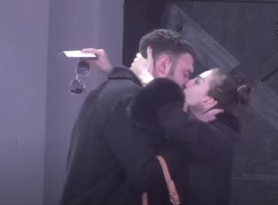  NE MOŽE DA ČEKA, PA PORANILA: Nadežda prva čestitala Tomi rođendan, javno su razmenili ljubavne poruke! (VIDEO) 