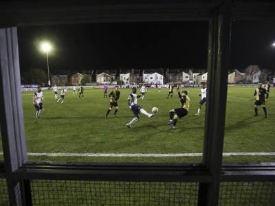  OSMOLIGAŠ JE VIDEO TOTENHEM, A SVET SE SETIO ZAŠTO VOLI FUDBAL: Gradić na severu Engleske na nogama je dočekao "pevce" 