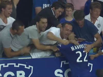  /umro-kristofer-mabalu-fudbaler-30-godina-bastija-nansi-grcka-srcani-udar-infarkt 