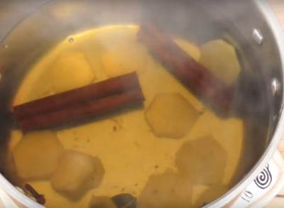  RUSI GA PIJU ZIMI, "BOMBA" JE ZA ZDRAVLJE I IMUNITET: Ukusan zimski napitak koji jača ceo organizam, probajte ga! 