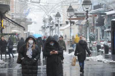  SMANJUJE SE BROJ NOVOZARAŽENIH U SRBIJI: Preminulo 20 osoba! 