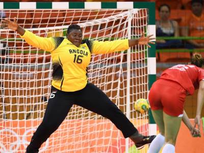  HEROINA ANGOLE IMA 100 KILOGRAMA I BRANI KAO HOBOTNICA: Crna Gora pamti golmanku iz Ria! 