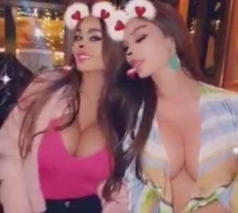  SILIKONI NA IZVOL'TE: Soraja i Ana pokazale grudi, pratioci u dilemi ČIJE SU VEĆE! Ne znaju gde pre da gledaju! (VIDEO) 