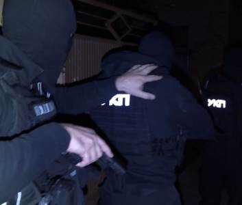  ŠAPČANIN DAO 5.000 EVRA DA MU UBIJU ŽENU: Angažovao muškarac za likvidaciju! 