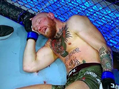  /konor-mekgregor-dastin-poarje. 