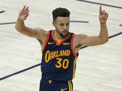  NBA ZVEZDA ČITA SVE ŠTO MU NAVIJAČI PIŠU: Pazite, možda zbog vas "zvekne" 30 poena za poluvreme! 