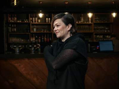  I SAMA BILA NA METI NAPASNIKA: Pevačica otkrila da je vrištala iz sveg glasa - "Posle sam još jednom videla tu osobu" 