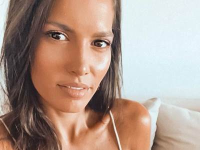  ARGENTINSKA LJEPOTICA JE NOVAKA UČILA NOVI SPORT: Đoković je juče igrao ragbi, ali zbog nje već zna pravila! (FOTO) 