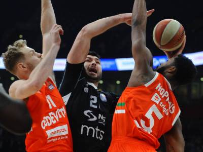  BLAŽIČ GURNUO PARTIZAN U PROVALIJU: Rutinski poraz crno-belih od Cedevita Olimpije, plej-of samo u m 