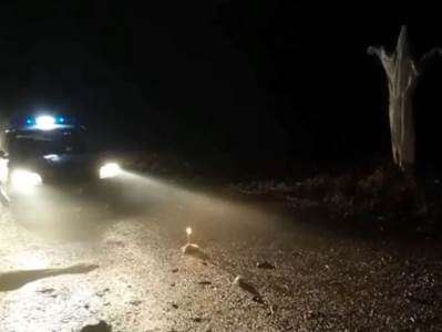  STRAH KOD ŠAPCA - SVIJEĆA, KRST I BIJELA SILUETA USRED NOĆI: Stanovnici mačvanskih sela zabrinuti zb 