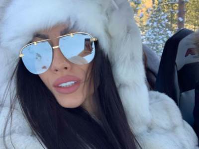  PRODAVALA SAM STVARI NA PIJACI: Pevačica sada živi u luks vili u Beogradu, a priča o aferi sa Tošićem je proslavila! 