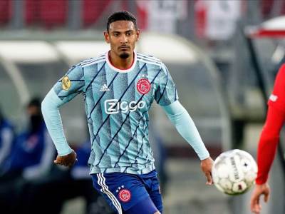  NEVEROVATNO! AJAKS NAPRAVIO GLUPOST KAKVU EVROPA NE PAMTI: Doveli najveće pojačanje, pa ga ''zaboravili''! 