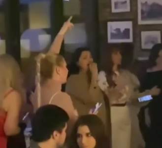  AKO BUDE KAZNE, PLATIĆEMO! Estradu odali snimci - oglasila se pjevačica koja je nastupala na korona žurci u Beogradu 