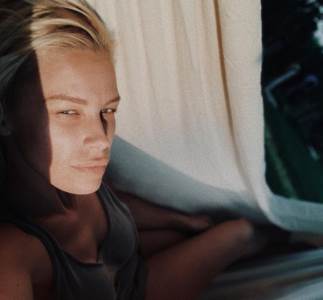  NATA JE ANĐEO, A HANA MANIPULATOR: Kristina Bekvalac otvoreno o sestri i porodici! Njeni odgovori IZ 