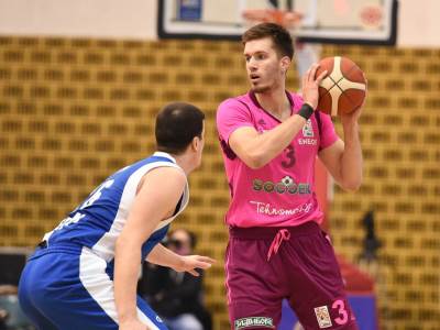  MEGA RAZBIJALA VEĆ U PRVOJ ČETVRTINI: Petrušev ponovo pokazao moć, ''klinci'' silovito krenuli po trofej! 