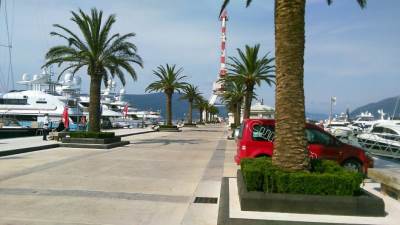  Arapi preuzimaju Porto Montenegro 