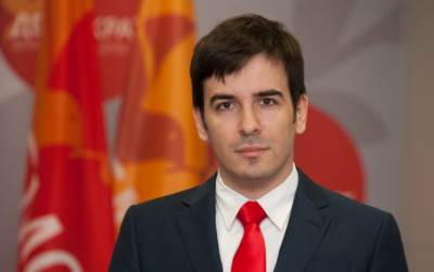  jokic ismijao gasenje dnevnih novina 