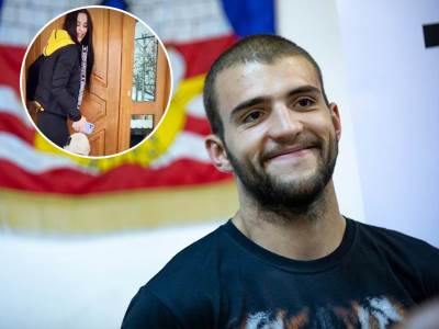  "HEKTORE, POJEDI JE" - VELJKO PUSTIO PSA NA BOGDANU: Čestitao Svetog Trifuna, pa se našalio sa suprugom! (VIDEO) 