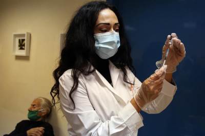  HRVATI IDU NA VAKCINACIJU U BIH 