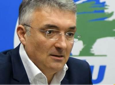  VLAHOVIĆ: ČELEBIĆ LJUBAZNO ISPRAĆEN IZ AMBASADE U VATIKANU, IDILA SA BUDUĆIM OTPRAVNIKOM KRATKO TRAJ 