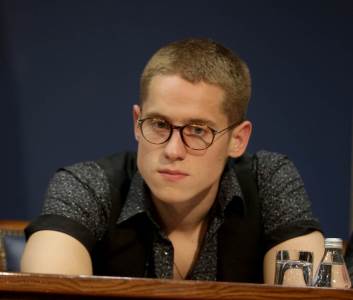   SRPSKI GLUMAC: Ima samo 20 godina, član je Mense i ima IQ 156! Gledali smo ga u "Južnom vetru" 