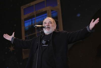  ĐOLETU JE SRCE STALO! Ljekari su plakali kao kiša dok su se GRČEVITO BORILI da Balaševića vrate u život! 