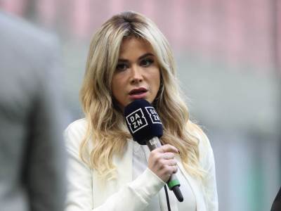  MA KAKAV DERBI, SVI GLEDALI U DILETU LEOTU: Ljepotica bila najveća zvijezda na San Siru - kao i uvijek! (FOTO) 