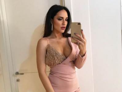  NISAM KUPILA NI GAĆE, MOŽDA SAM I U MINUSU: Pevačica progovorila o poslu i novcu i iznenadila sve! K 