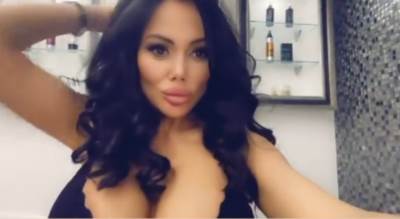  SIJEVAJU SILIKONI TAMARE ĐURIĆ: Pozirala u miniću i pokazala brutalnu figuru, s 