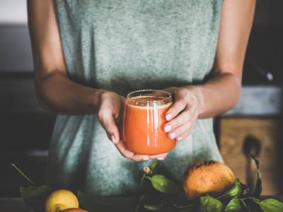  OVAJ NAPITAK JE ČUDO ZA ČIŠĆENJE JETRE: Razgrađuje masnoće, a potrebne su vam 2 voćke, jabukovo sirć 
