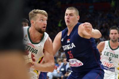  AMERIKANCI BRUTALNO NAPALI SINA KOŠARKAŠKE LEGENDE: ''On da ide na Ol-star? UŽASNO!'' 