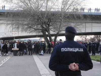  "KORONA ŽURKA" USRED BIJELA DANA U CENTRU BEOGRADA: Policija Srbije razbila masovni neprijavljeni sk 