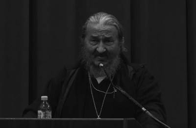  "VLADIKO BESMRTNOG IMENA, VJEČNA TI USPOMENA": Poslednji pozdrav upokojenom Atanasiju! (VIDEO) 